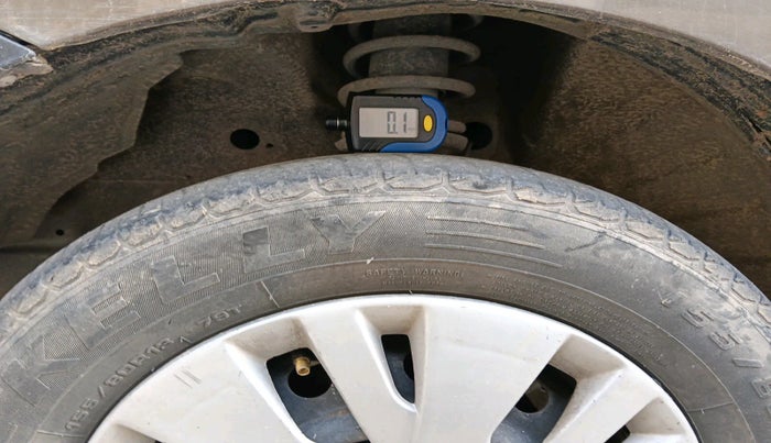 2010 Maruti Wagon R 1.0 LXI, Petrol, Manual, 1,02,333 km, tyre