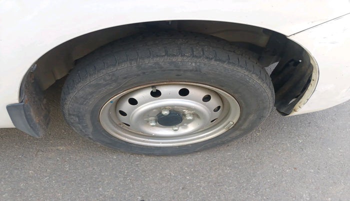 2011 Maruti Wagon R 1.0 LXI, Petrol, Manual, 31,466 km, tyre