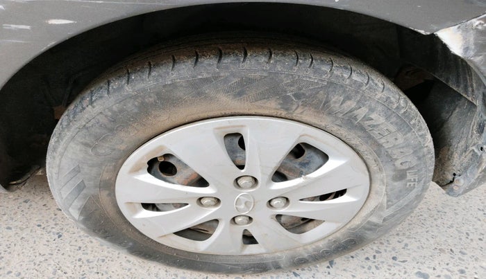 2012 Hyundai i10 MAGNA 1.2, Petrol, Manual, 85,607 km, tyre