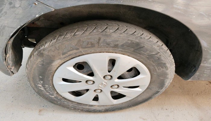 2012 Hyundai i10 MAGNA 1.2, Petrol, Manual, 85,607 km, tyre