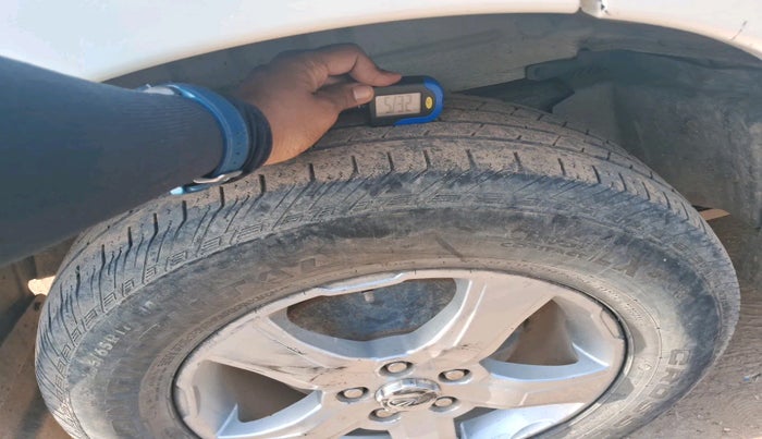 2019 Mahindra Scorpio S11 2WD, Diesel, Manual, 2,05,117 km, tyre