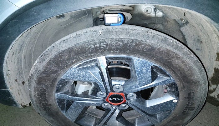 2023 KIA SONET HTX ANNIVERSARY EDITION 1.0 IMT, Petrol, Manual, 5,629 km, tyre