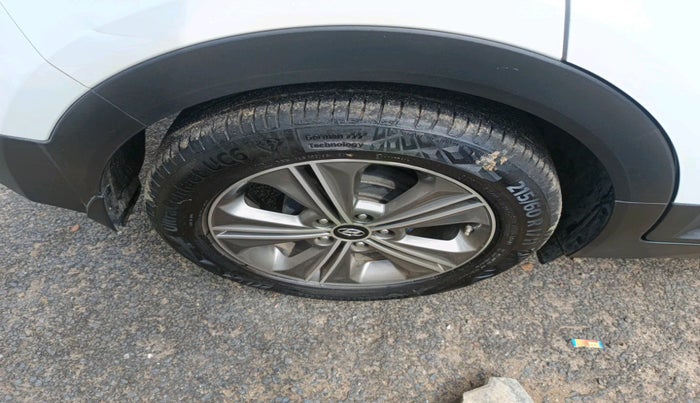 2018 Hyundai Creta SX AT 1.6 PETROL, Petrol, Automatic, 58,380 km, tyre