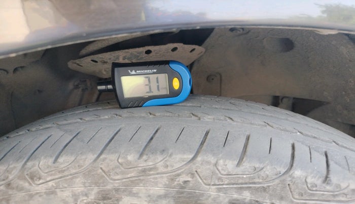 2017 Honda City 1.5L I-VTEC V MT, Petrol, Manual, 77,331 km, tyre