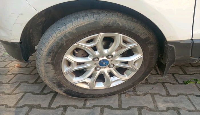 2015 Ford Ecosport TITANIUM 1.5L PETROL AT, Petrol, Automatic, 94,812 km, tyre