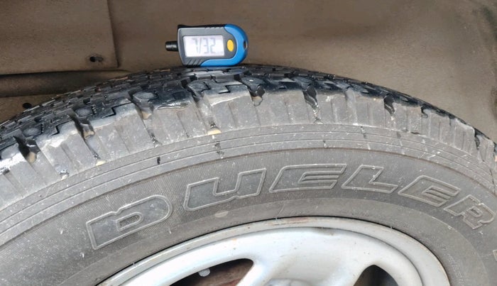 2014 Tata Safari Storme 2.2 LX 4X2, Diesel, Manual, 48,295 km, tyre