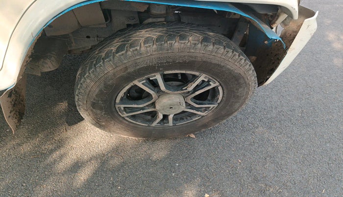 2020 Mahindra Bolero POWER PLUS ZLX, Diesel, Manual, 1,56,074 km, tyre
