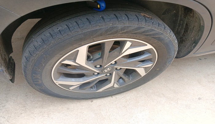 2023 Hyundai Creta SX (O) IVT 1.5 PETROL, Petrol, Automatic, 42,259 km, tyre