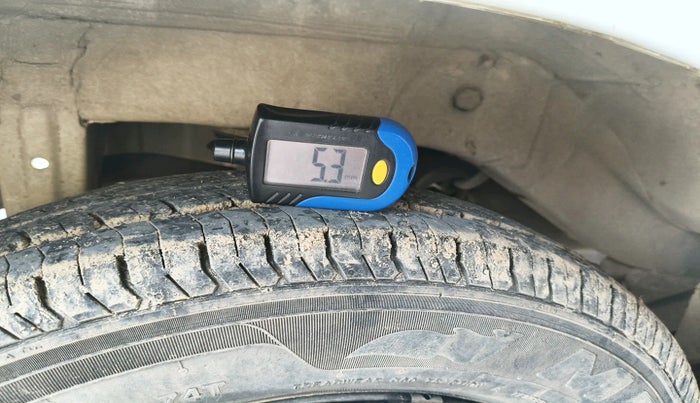 2013 Maruti Alto 800 LXI, Petrol, Manual, 62,619 km, tyre