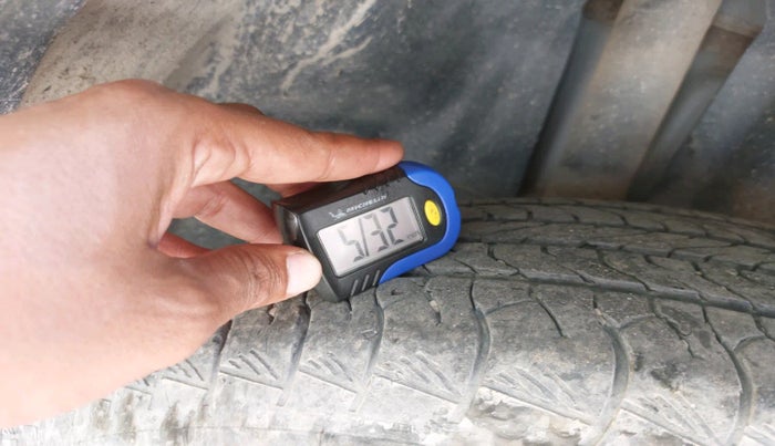 2023 Maruti Grand Vitara DELTA SMART HYBRID AT, Petrol, Automatic, 34,692 km, tyre