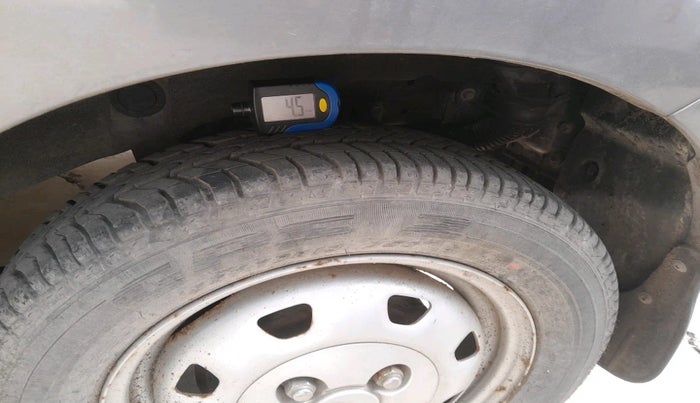 2012 Hyundai Santro Xing GL, Petrol, Manual, 14,558 km, tyre