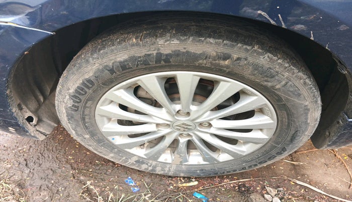 2020 Maruti Ciaz DELTA AT 1.5 SHVS PETROL, Petrol, Automatic, 33,185 km, tyre