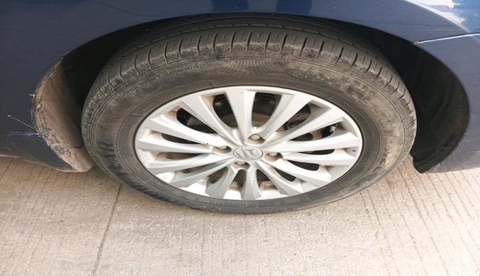 2020 Maruti Ciaz DELTA AT 1.5 SHVS PETROL, Petrol, Automatic, 33,185 km, tyre