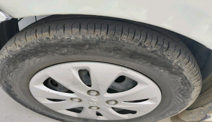 2011 Hyundai i10 SPORTZ 1.2, Petrol, Manual, 53,180 km, tyre