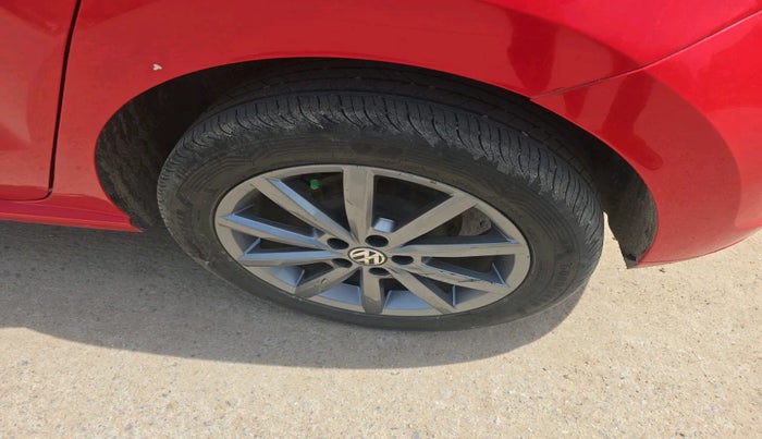 2018 Volkswagen Polo HIGHLINE PLUS 1.0 16 ALLOY, Petrol, Manual, 52,535 km, tyre