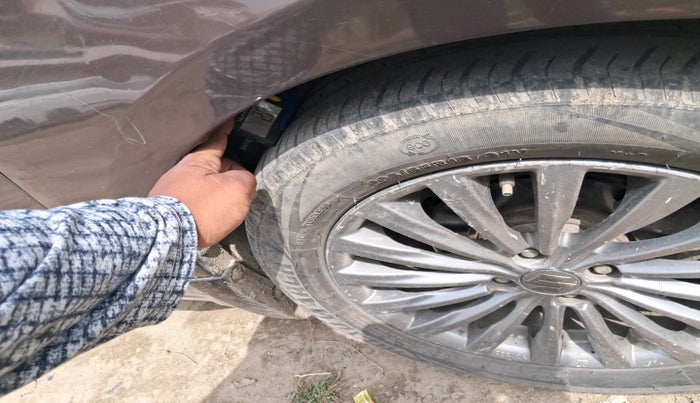 2015 Maruti Ciaz ZDI+, Diesel, Manual, 1,53,331 km, tyre