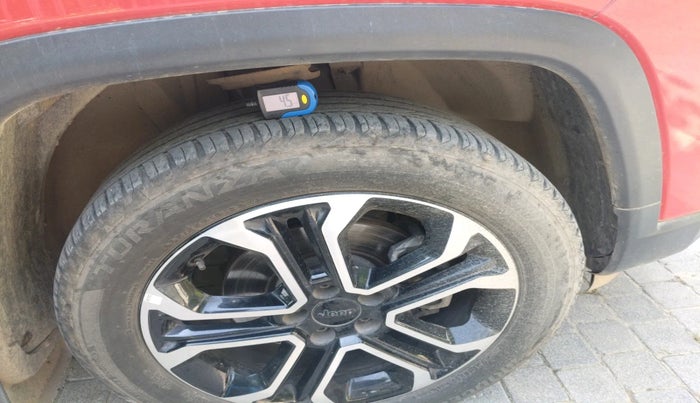 2022 Jeep Compass LIMITED (O) 2.0 DIESEL, Diesel, Manual, 18,120 km, tyre