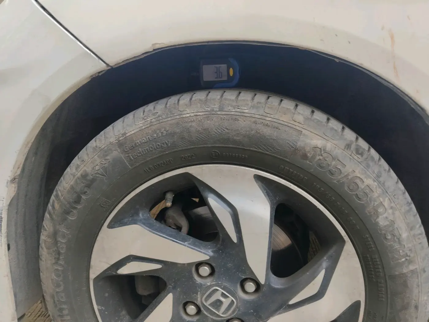 2014 Honda Mobilio 1.5L I-DTEC RS, Diesel, Manual, 1,69,707 km, tyre