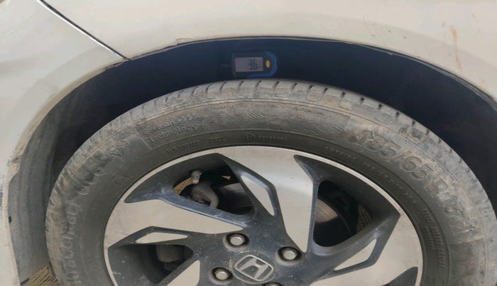 2014 Honda Mobilio 1.5L I-DTEC RS, Diesel, Manual, 1,69,707 km, tyre