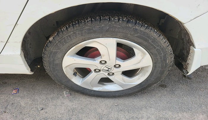 2014 Honda City 1.5L I-DTEC V, Diesel, Manual, 75,922 km, tyre