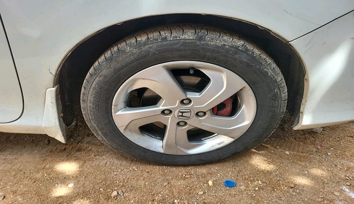 2014 Honda City 1.5L I-DTEC V, Diesel, Manual, 75,922 km, tyre