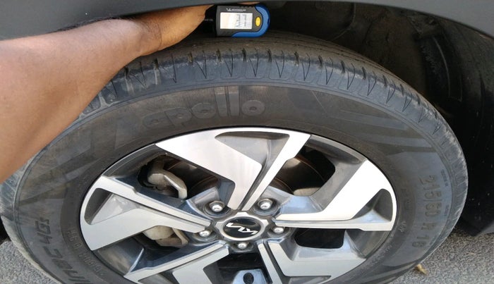 2022 KIA SONET HTX 1.5, Diesel, Manual, 38,391 km, tyre