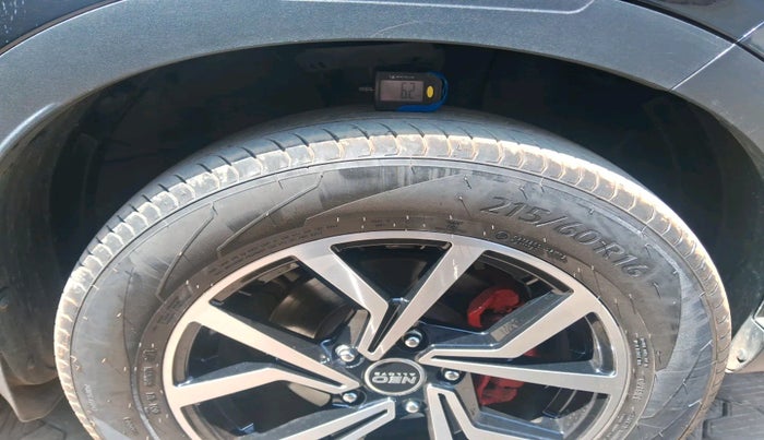 2023 Hyundai VENUE S 1.2, Petrol, Manual, 50,635 km, tyre