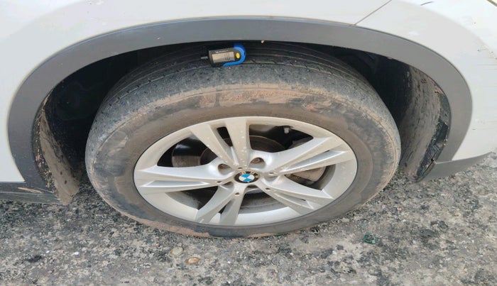 2016 BMW X1 SDRIVE 20D, Diesel, Automatic, 1,04,190 km, tyre