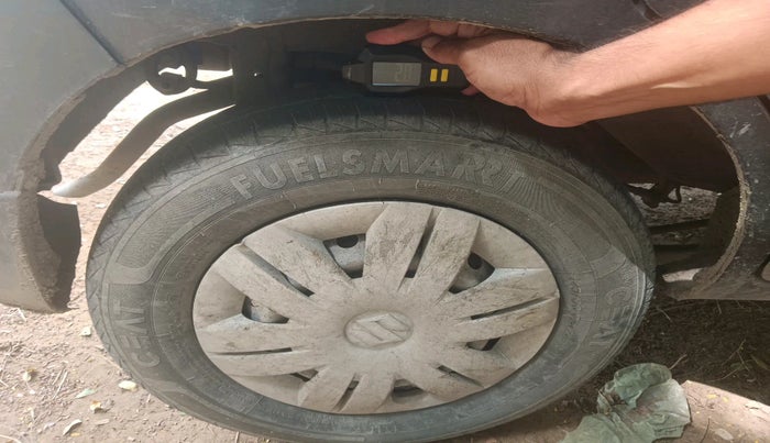 2019 Maruti Alto LXI, Petrol, Manual, 1,30,751 km, tyre