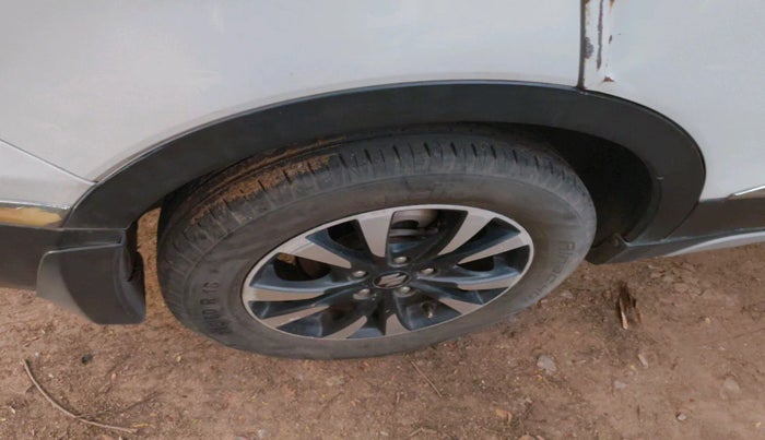 2018 Maruti S Cross ZETA 1.3, Diesel, Manual, 1,25,543 km, tyre