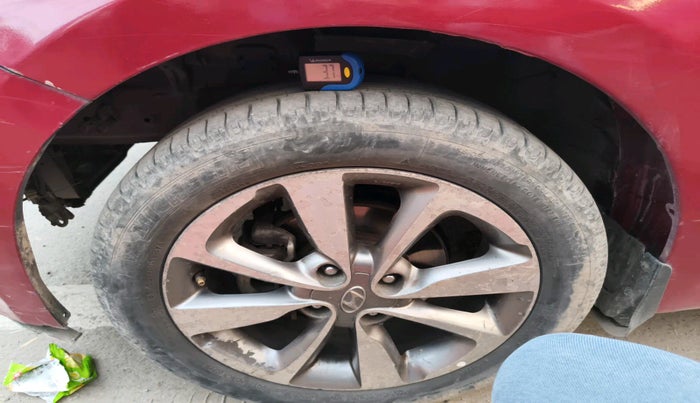 2015 Hyundai Elite i20 SPORTZ 1.2 (O), Petrol, Manual, 1,62,160 km, tyre