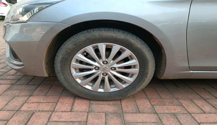 2020 Maruti Ciaz DELTA 1.5 SHVS MT PETROL, Petrol, Manual, 65,894 km, tyre