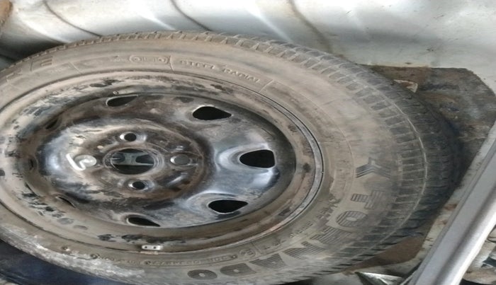 2011 Maruti Alto K10 VXI, Petrol, Manual, 1,08,067 km, tyre