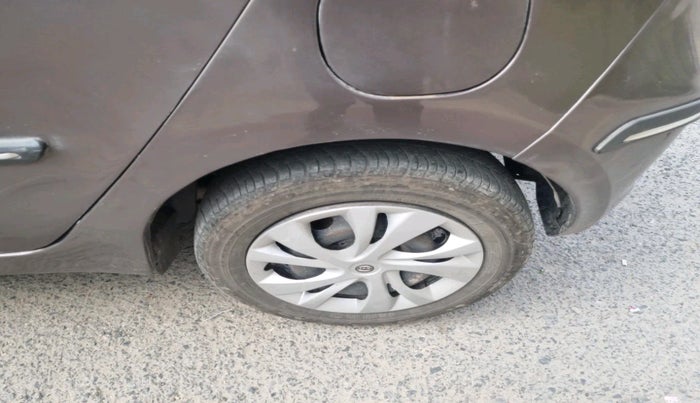 2018 Tata Tiago XT DIESEL, Diesel, Manual, 72,979 km, tyre
