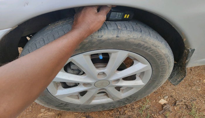 2012 Tata Indigo ECS VX CR4, Diesel, Manual, 75,464 km, tyre