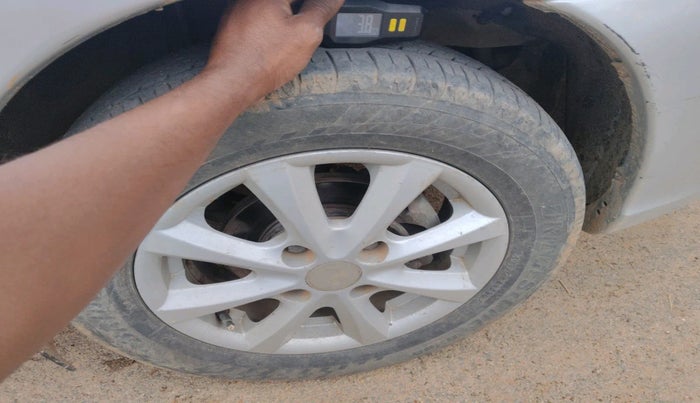 2012 Tata Indigo ECS VX CR4, Diesel, Manual, 75,464 km, tyre