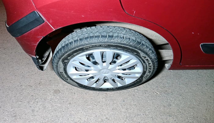 2015 Maruti Wagon R 1.0 VXI, Petrol, Manual, 31,476 km, tyre