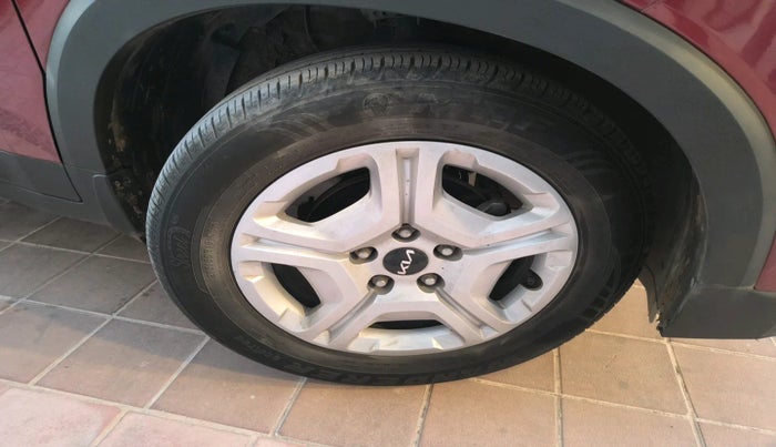 2022 KIA SONET HTK PLUS 1.0 IMT, Petrol, Manual, 28,509 km, tyre