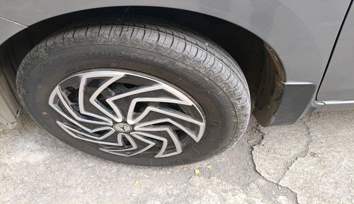 2019 Maruti Celerio VXI CNG, Petrol, Manual, 32,128 km, tyre