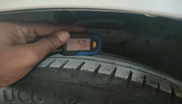 2015 Honda Jazz 1.2L I-VTEC V, Petrol, Manual, 51,059 km, tyre