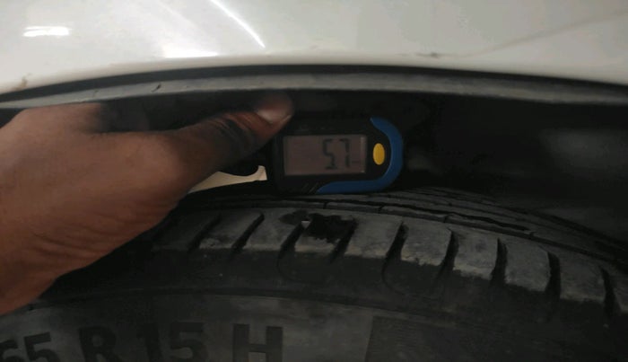 2015 Honda Jazz 1.2L I-VTEC V, Petrol, Manual, 51,059 km, tyre