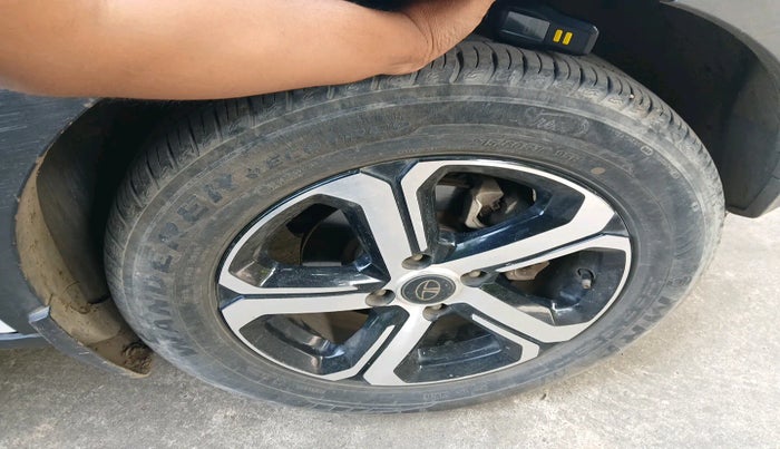 2023 Tata NEXON EV XZ PLUS LUX, Electric, Automatic, 53,734 km, tyre