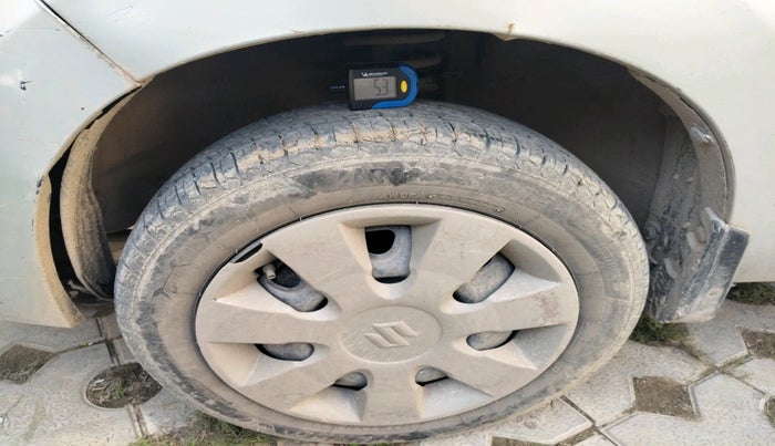 2015 Maruti Alto K10 VXI (O), Petrol, Manual, 1,23,447 km, tyre