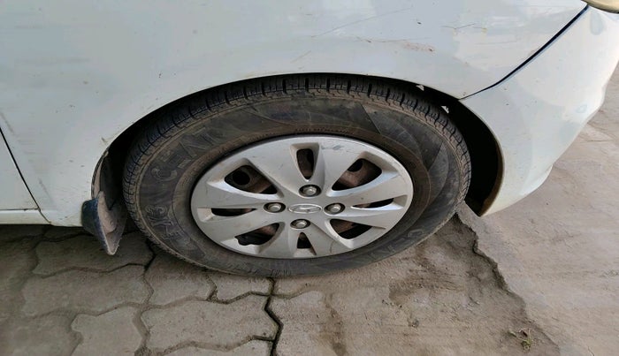 2011 Hyundai i10 ASTA 1.2, Petrol, Manual, 1,27,451 km, tyre