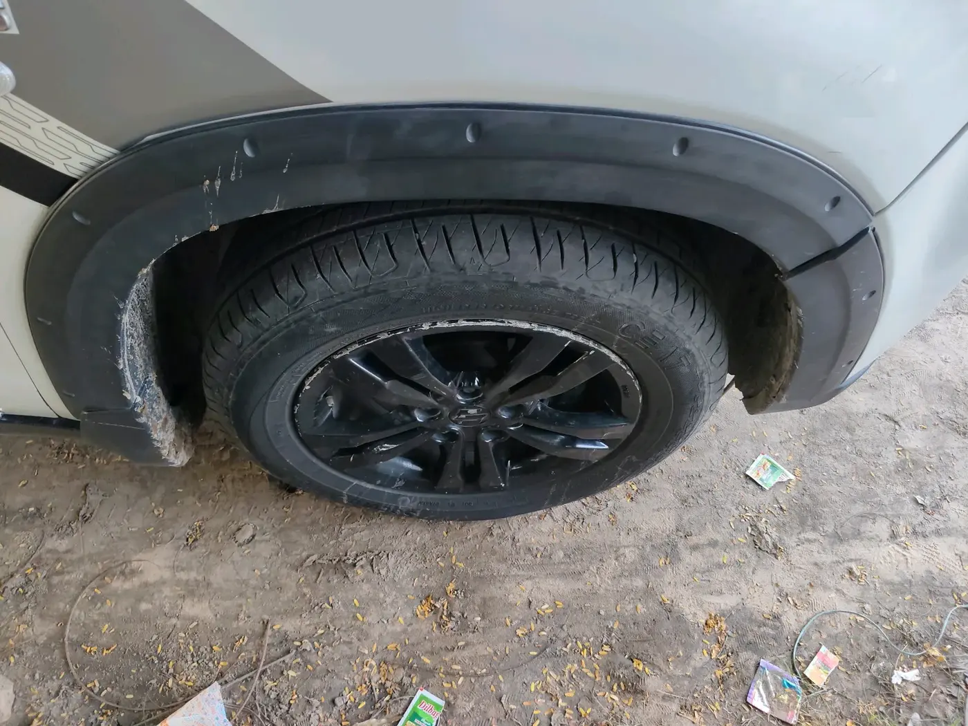 2018 Maruti Vitara Brezza ZDI, Diesel, Manual, 1,07,402 km, tyre
