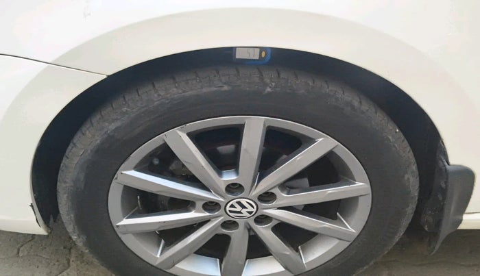 2019 Volkswagen Vento 1.2 TSI HIGHLINE PLUS AT, Petrol, Automatic, 30,000 km, tyre