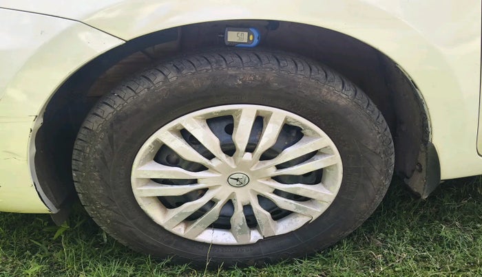 2022 Maruti Dzire VXI, Petrol, Manual, 52,485 km, tyre
