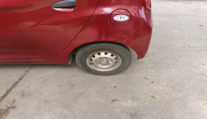 2012 Hyundai Eon ERA, Petrol, Manual, 53,290 km, tyre