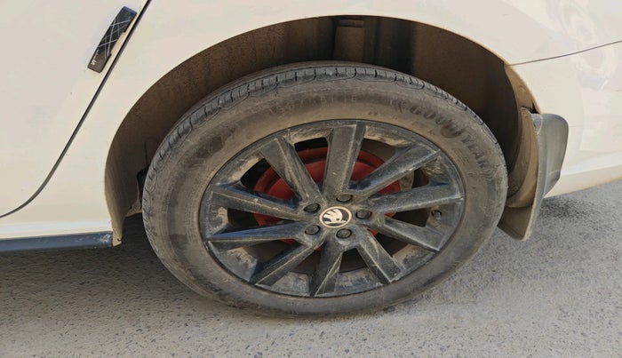 2020 Skoda Rapid STYLE TSI, Petrol, Manual, 82,764 km, tyre