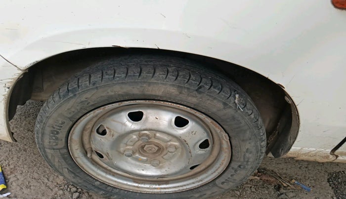 2012 Maruti Alto K10 LXI, Petrol, Manual, 2,27,355 km, tyre